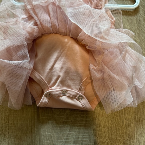 Gorgeous Popatu Infant dress for a 0-3 month old. - Picture 4 of 4